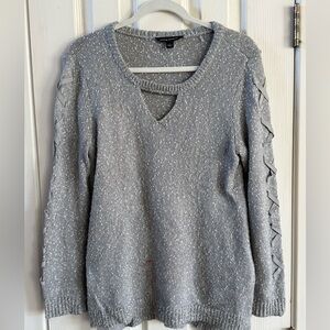 Rock & Republic Silver V-Neck Sweater with Cut-Out Sleeves